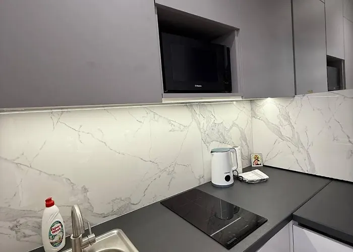 Apartamento на площі ринок 12 навпроти ратуші після ремонту