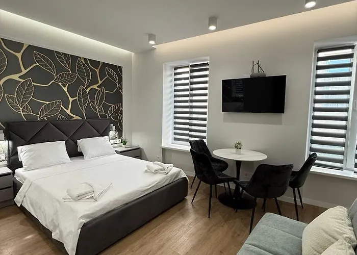 на площі ринок 12 навпроти ратуші після ремонту Apartamento Leópolis